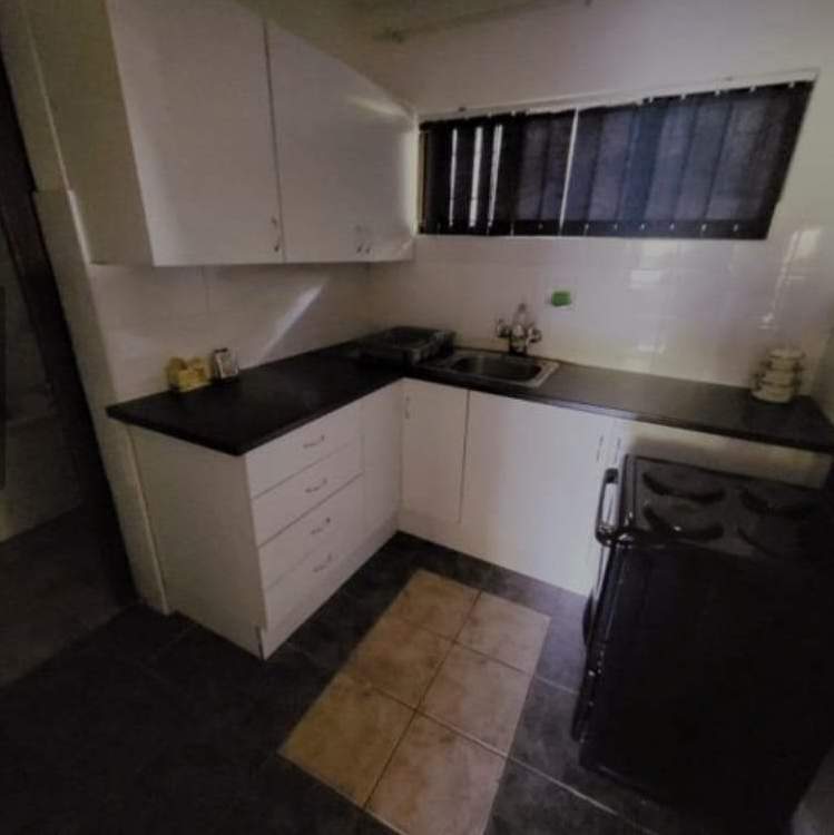 5 Bedroom Property for Sale in Pennington KwaZulu-Natal