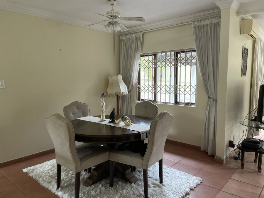 4 Bedroom Property for Sale in Veld En Vlei KwaZulu-Natal