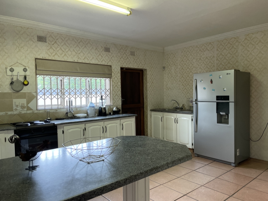 4 Bedroom Property for Sale in Veld En Vlei KwaZulu-Natal