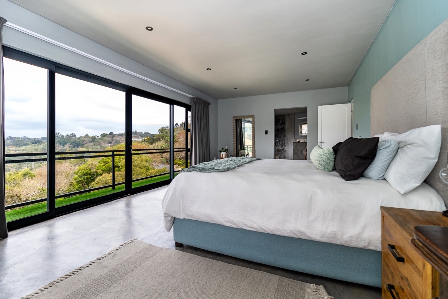 6 Bedroom Property for Sale in Crestholme KwaZulu-Natal