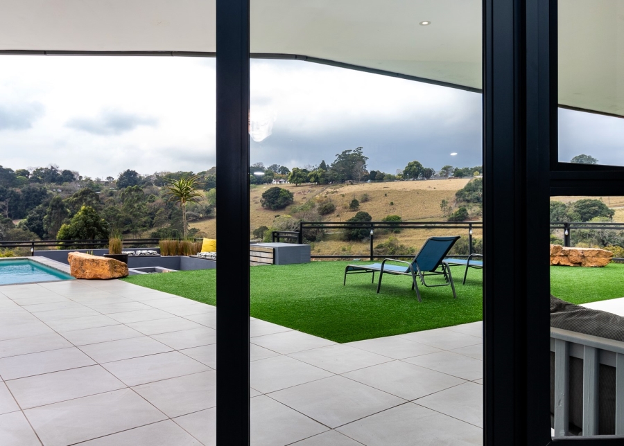 6 Bedroom Property for Sale in Crestholme KwaZulu-Natal