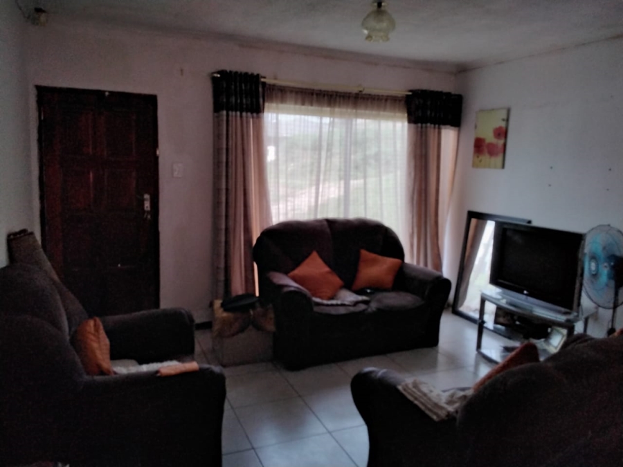 3 Bedroom Property for Sale in Lovu KwaZulu-Natal