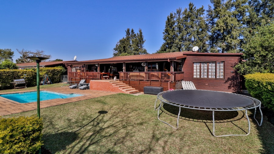 5 Bedroom Property for Sale in Albert Falls KwaZulu-Natal
