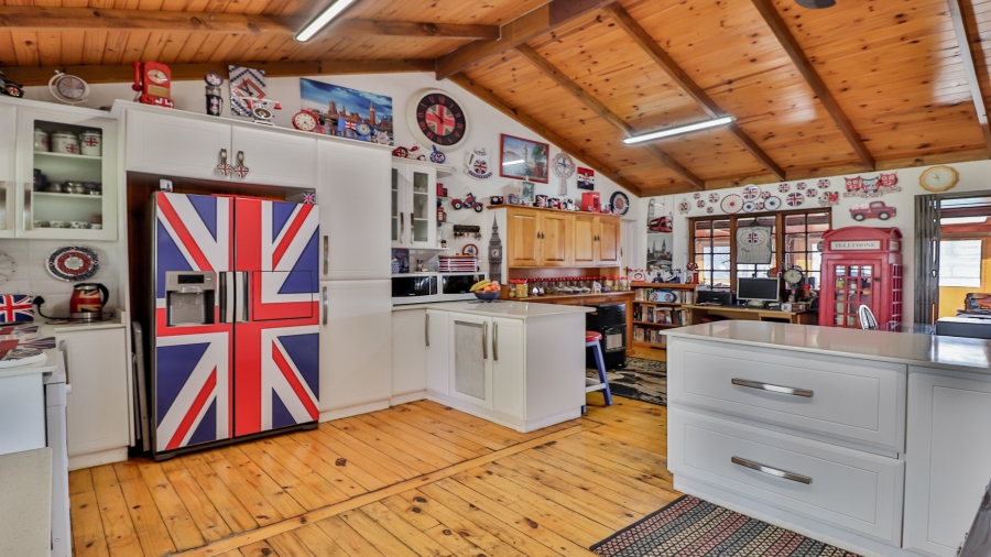 5 Bedroom Property for Sale in Albert Falls KwaZulu-Natal