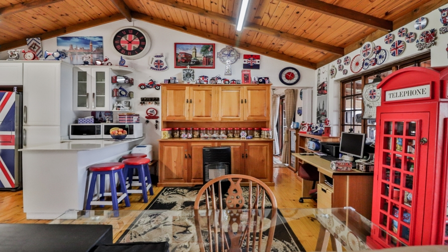 5 Bedroom Property for Sale in Albert Falls KwaZulu-Natal