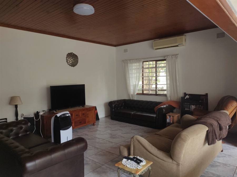 4 Bedroom Property for Sale in Meer En See KwaZulu-Natal