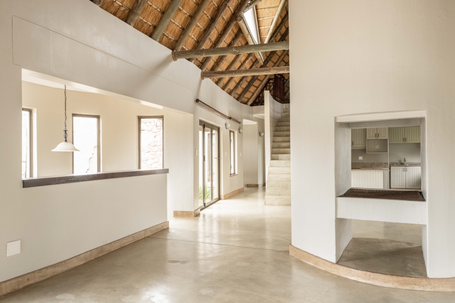 4 Bedroom Property for Sale in Phezulu KwaZulu-Natal