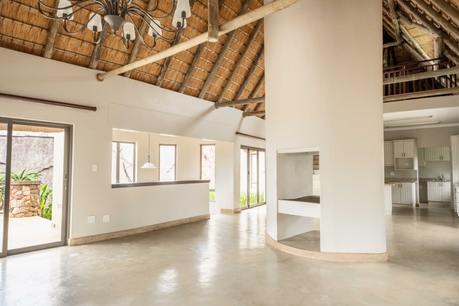 4 Bedroom Property for Sale in Phezulu KwaZulu-Natal