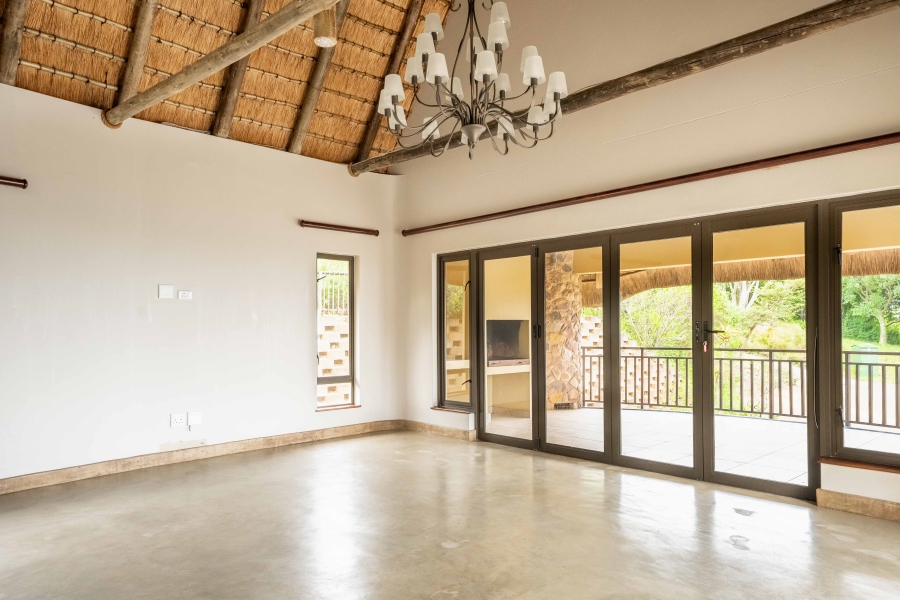 4 Bedroom Property for Sale in Phezulu KwaZulu-Natal