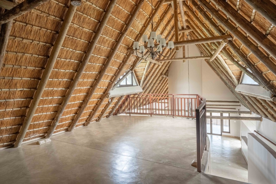 4 Bedroom Property for Sale in Phezulu KwaZulu-Natal