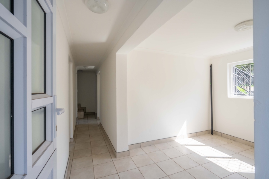 10 Bedroom Property for Sale in Farningham Ridge KwaZulu-Natal