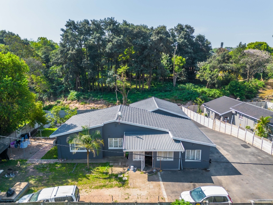 10 Bedroom Property for Sale in Farningham Ridge KwaZulu-Natal