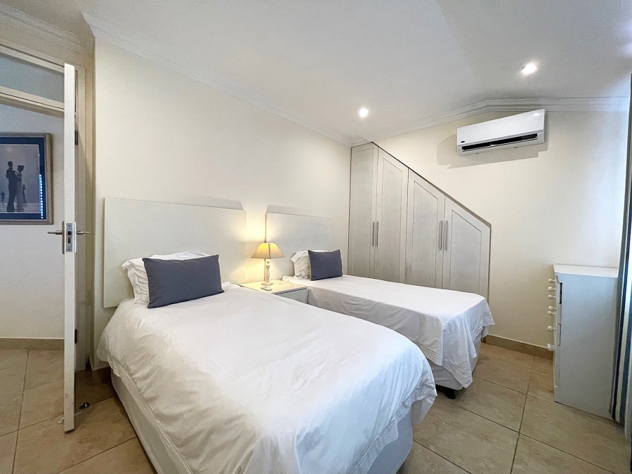 4 Bedroom Property for Sale in Thompsons Bay KwaZulu-Natal