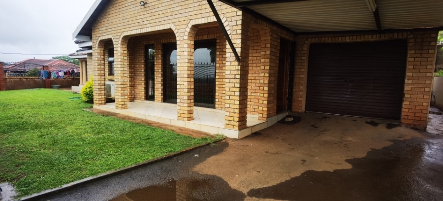 3 Bedroom Property for Sale in Howick West KwaZulu-Natal