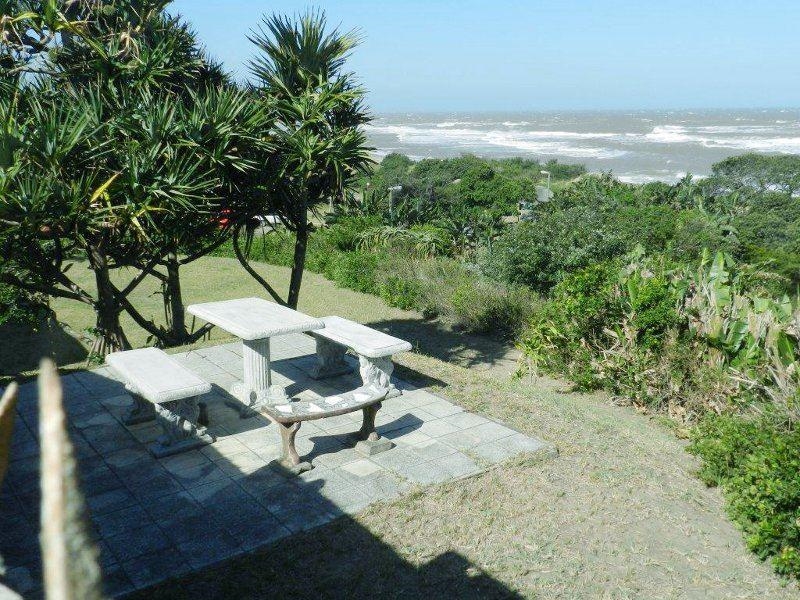 6 Bedroom Property for Sale in Tugela Mouth KwaZulu-Natal