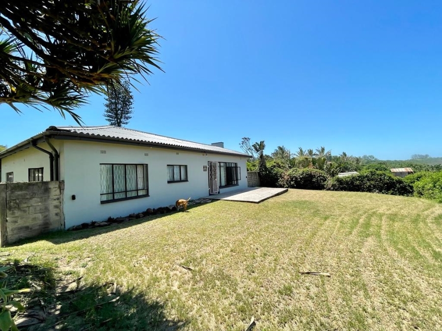 6 Bedroom Property for Sale in Tugela Mouth KwaZulu-Natal