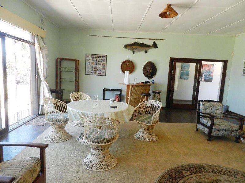 6 Bedroom Property for Sale in Tugela Mouth KwaZulu-Natal
