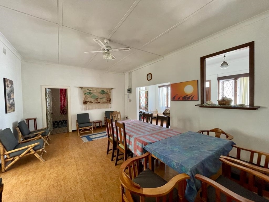 6 Bedroom Property for Sale in Tugela Mouth KwaZulu-Natal