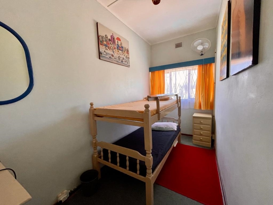 6 Bedroom Property for Sale in Tugela Mouth KwaZulu-Natal