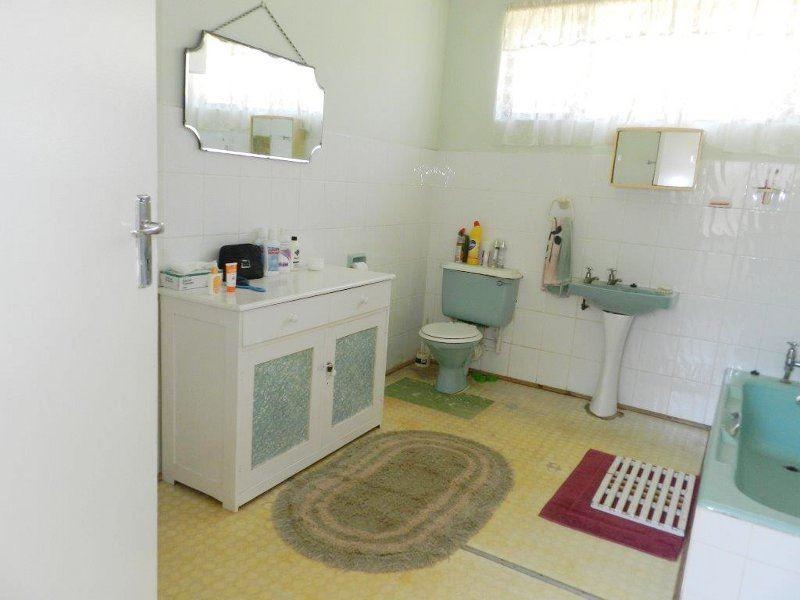 6 Bedroom Property for Sale in Tugela Mouth KwaZulu-Natal