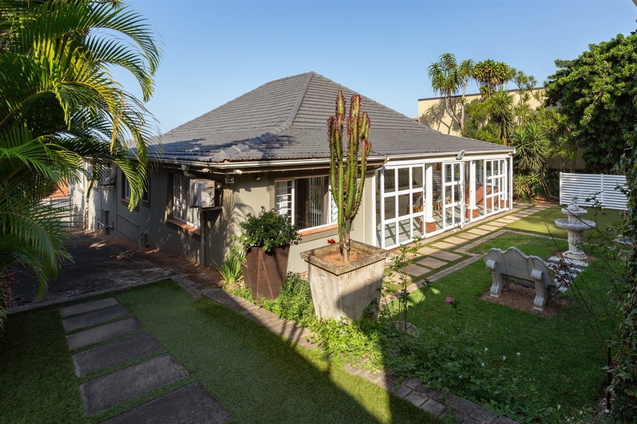 4 Bedroom Property for Sale in Durban North KwaZulu-Natal