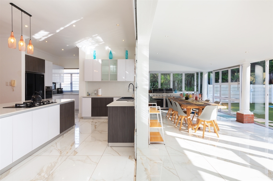 4 Bedroom Property for Sale in Durban North KwaZulu-Natal