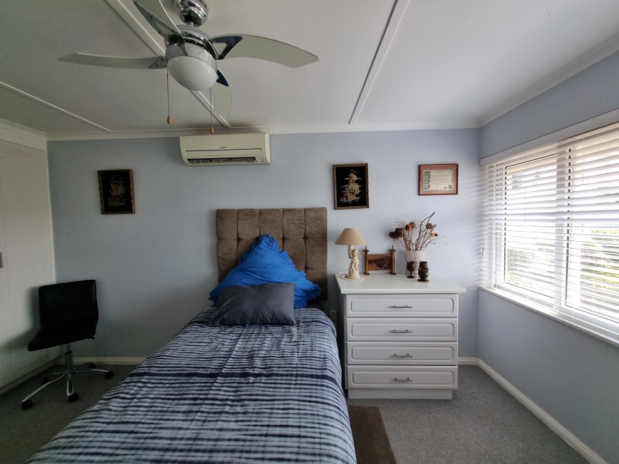 1 Bedroom Property for Sale in Scottburgh Central KwaZulu-Natal