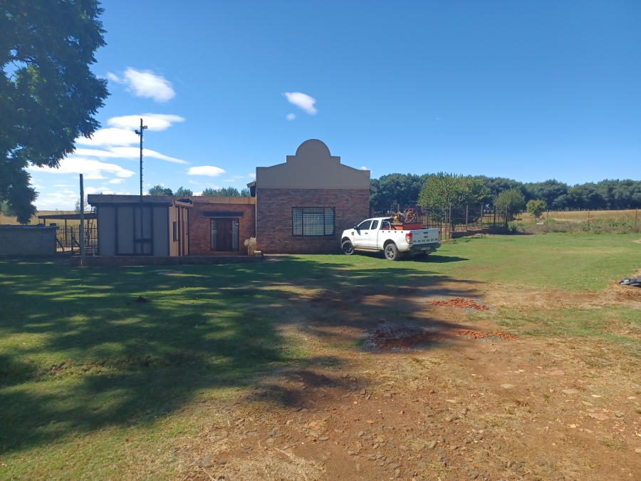 Commercial Property for Sale in Newcastle Rural KwaZulu-Natal