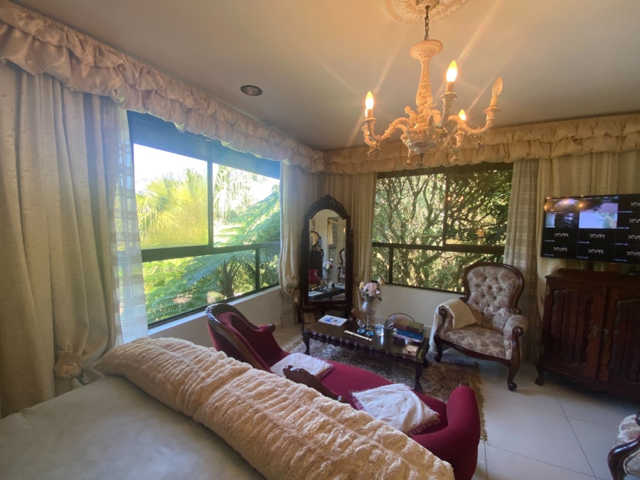 5 Bedroom Property for Sale in Meer En See KwaZulu-Natal