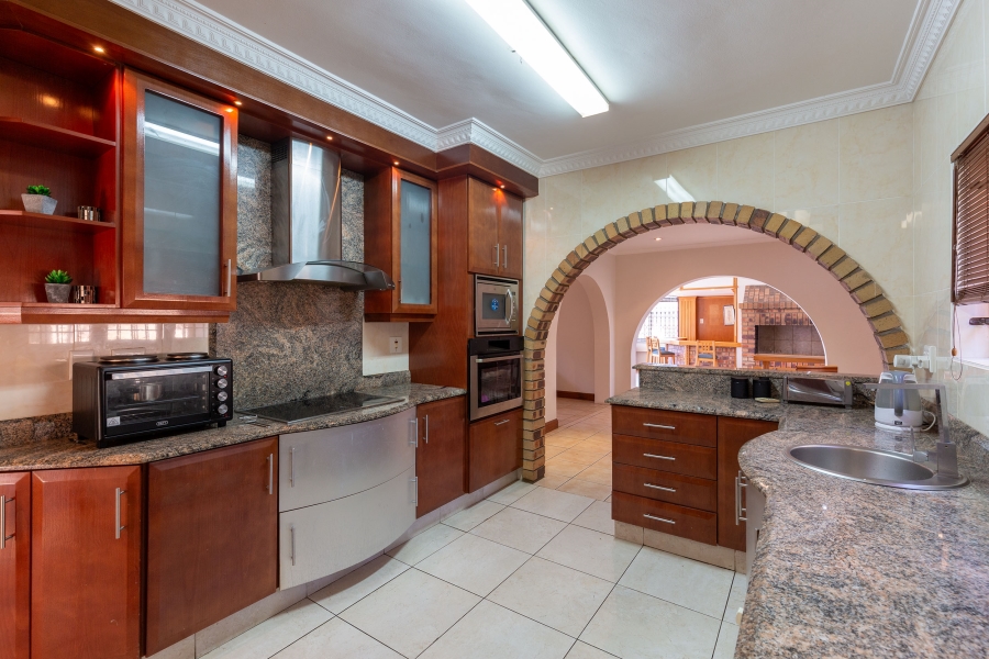 4 Bedroom Property for Sale in Athlone KwaZulu-Natal