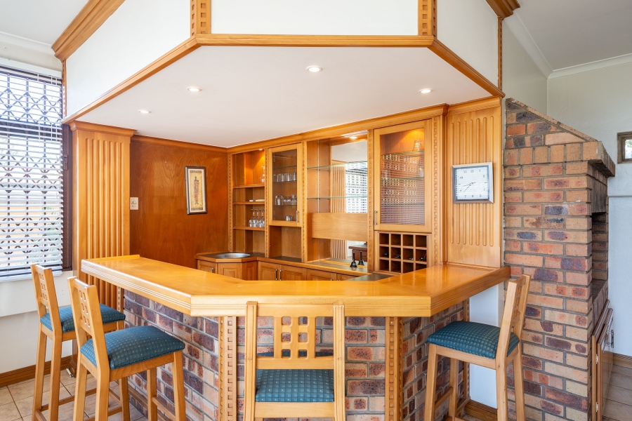 4 Bedroom Property for Sale in Athlone KwaZulu-Natal