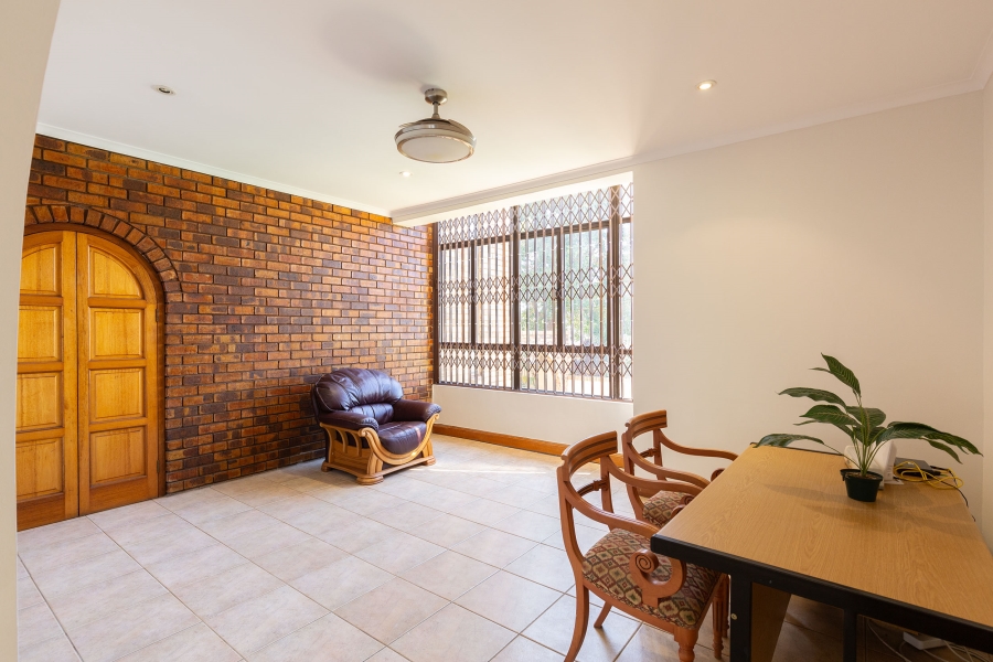 4 Bedroom Property for Sale in Athlone KwaZulu-Natal