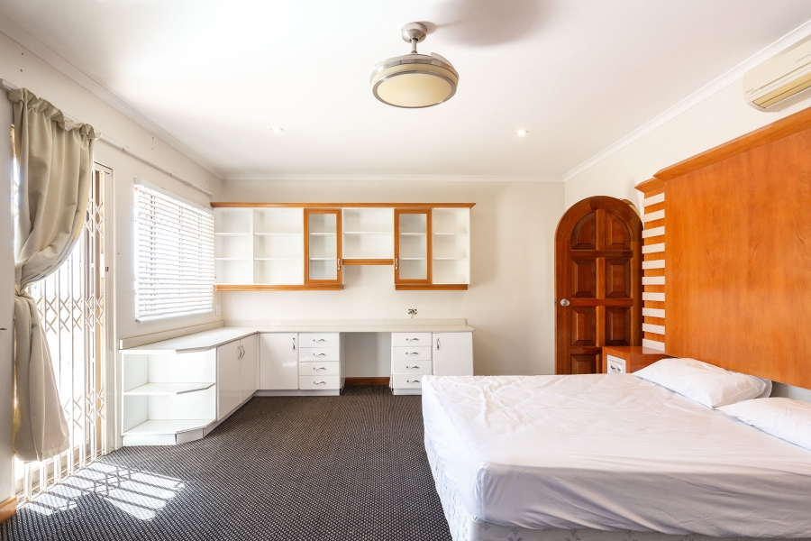 4 Bedroom Property for Sale in Athlone KwaZulu-Natal