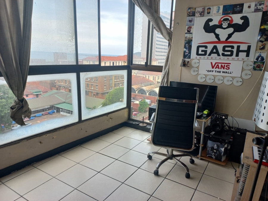 2 Bedroom Property for Sale in South Beach KwaZulu-Natal