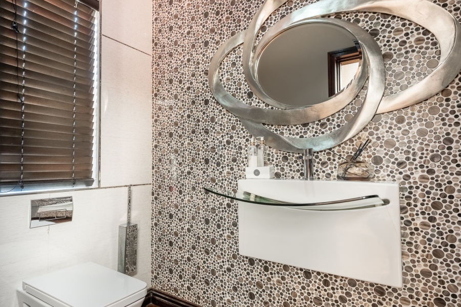 15 Bedroom Property for Sale in Waterfall KwaZulu-Natal