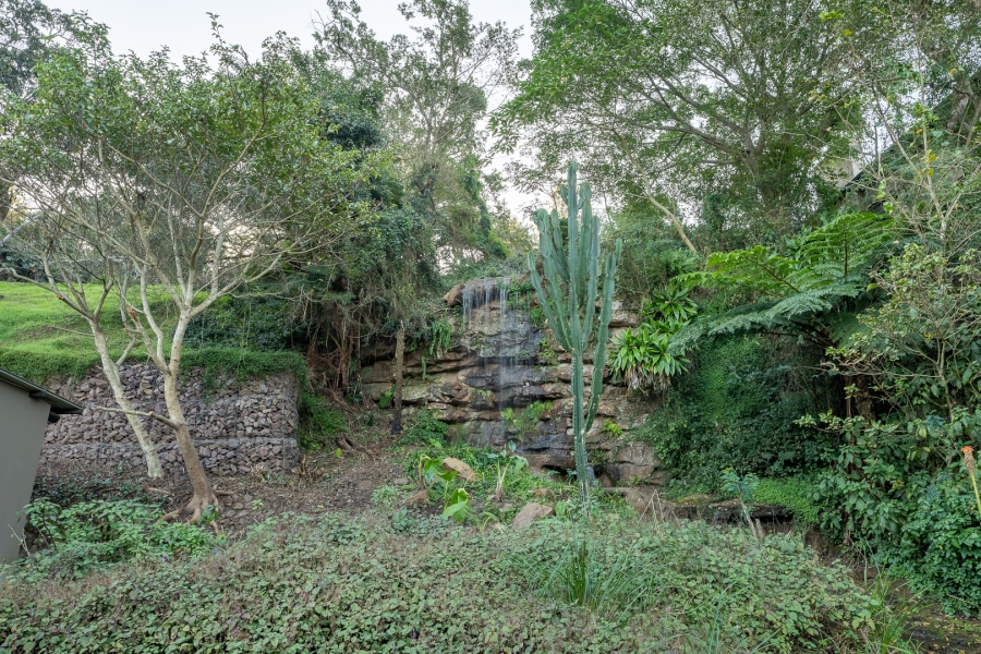 15 Bedroom Property for Sale in Waterfall KwaZulu-Natal