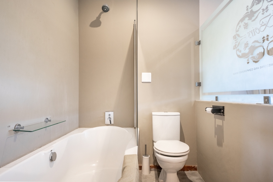 15 Bedroom Property for Sale in Waterfall KwaZulu-Natal