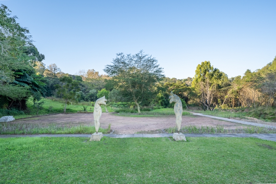 15 Bedroom Property for Sale in Waterfall KwaZulu-Natal