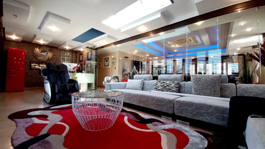 4 Bedroom Property for Sale in Umhlanga Ridge KwaZulu-Natal