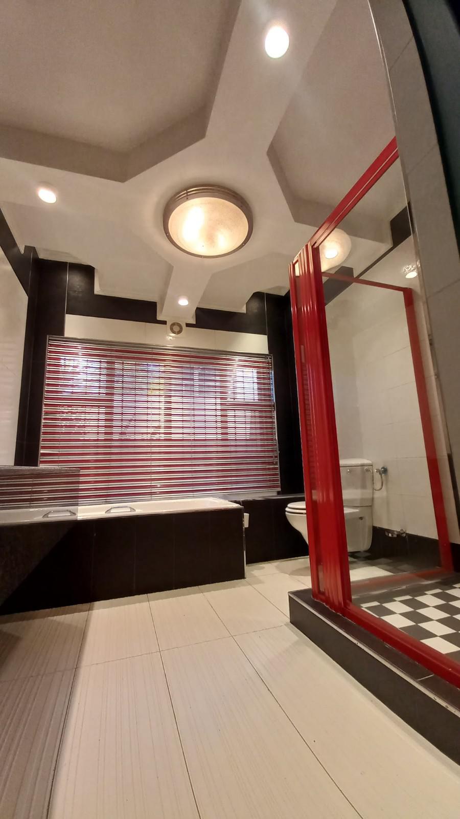 4 Bedroom Property for Sale in Umhlanga Ridge KwaZulu-Natal