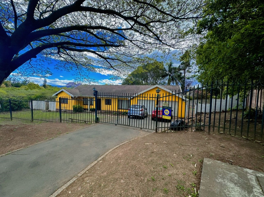 3 Bedroom Property for Sale in Hayfields KwaZulu-Natal