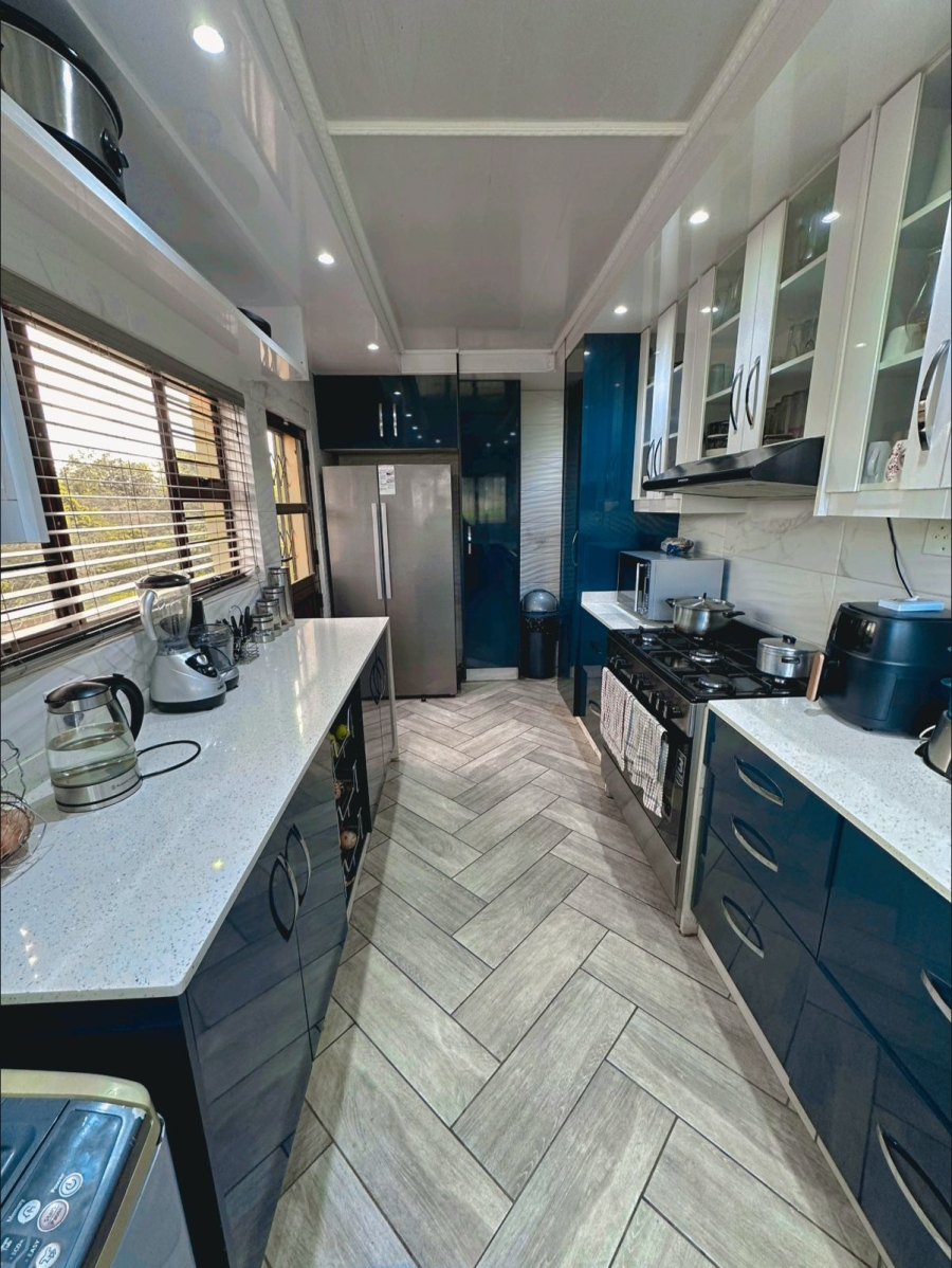 3 Bedroom Property for Sale in Hayfields KwaZulu-Natal