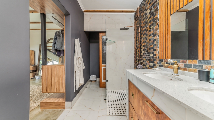 4 Bedroom Property for Sale in Ballito Central KwaZulu-Natal