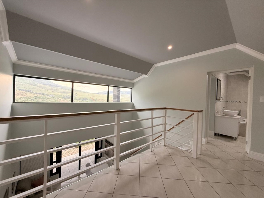 4 Bedroom Property for Sale in Vulintaba Country Estate KwaZulu-Natal