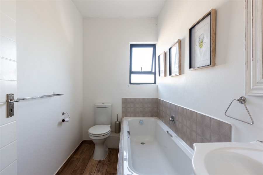 2 Bedroom Property for Sale in Durban North KwaZulu-Natal