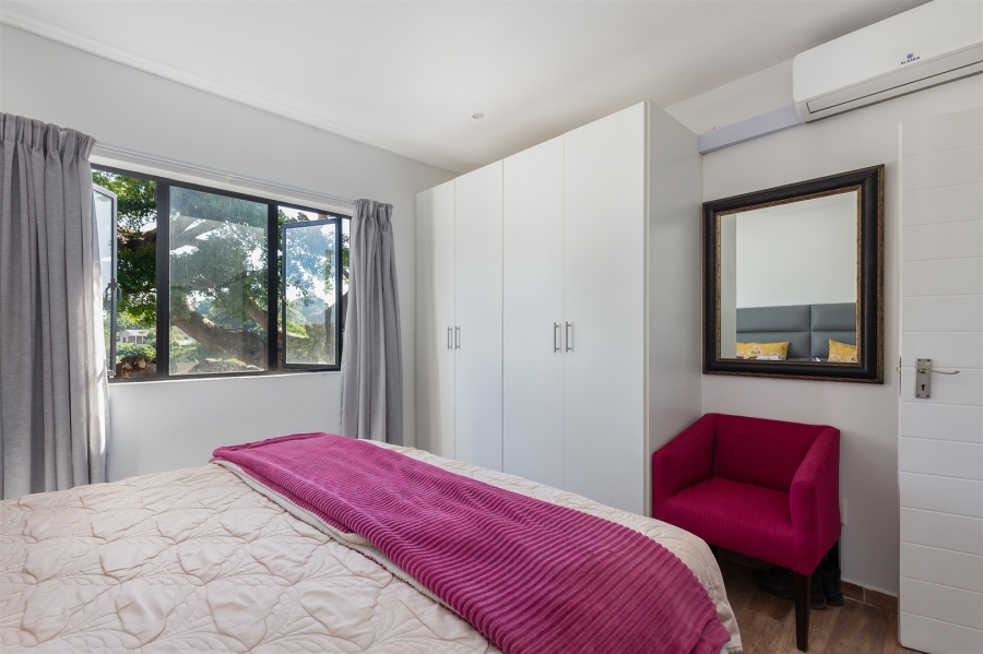 2 Bedroom Property for Sale in Durban North KwaZulu-Natal