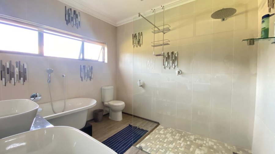 3 Bedroom Property for Sale in Vulintaba Country Estate KwaZulu-Natal