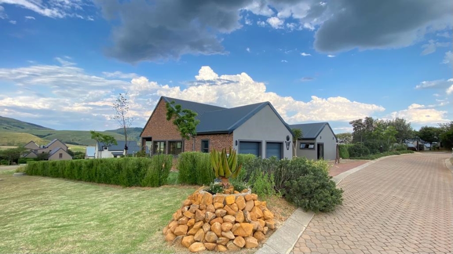 3 Bedroom Property for Sale in Vulintaba Country Estate KwaZulu-Natal