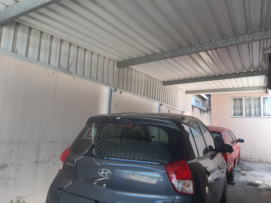 2 Bedroom Property for Sale in Bayview KwaZulu-Natal