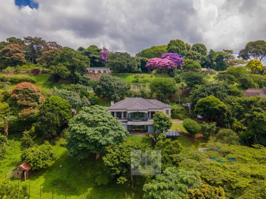 3 Bedroom Property for Sale in Kloof KwaZulu-Natal